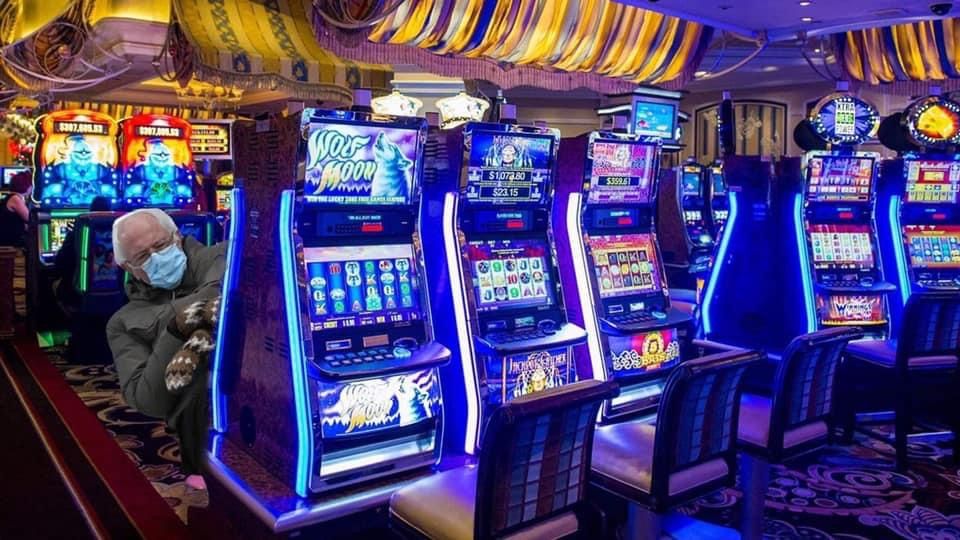 Kingmaker Casino کیسینو میں سلاٹ کھیلنا شروع کریں۔